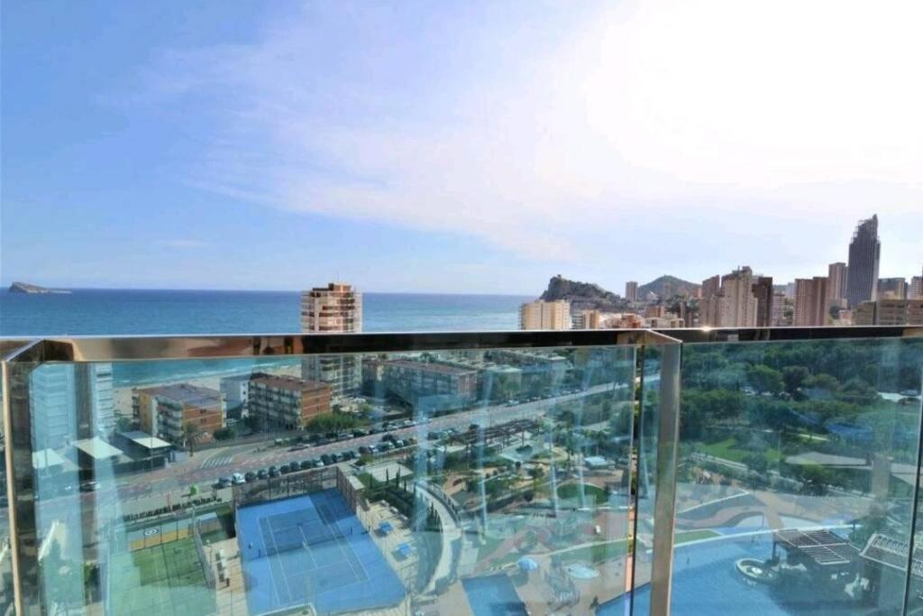 ベニドルムSunset Drive Apartamento Exclusivoアパートメント エクステリア 写真