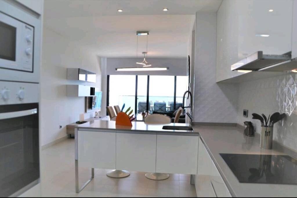 ベニドルムSunset Drive Apartamento Exclusivoアパートメント エクステリア 写真